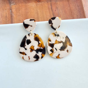 Penelope Earrings - Caramel Latte // Fall, Jewelry, Gifts